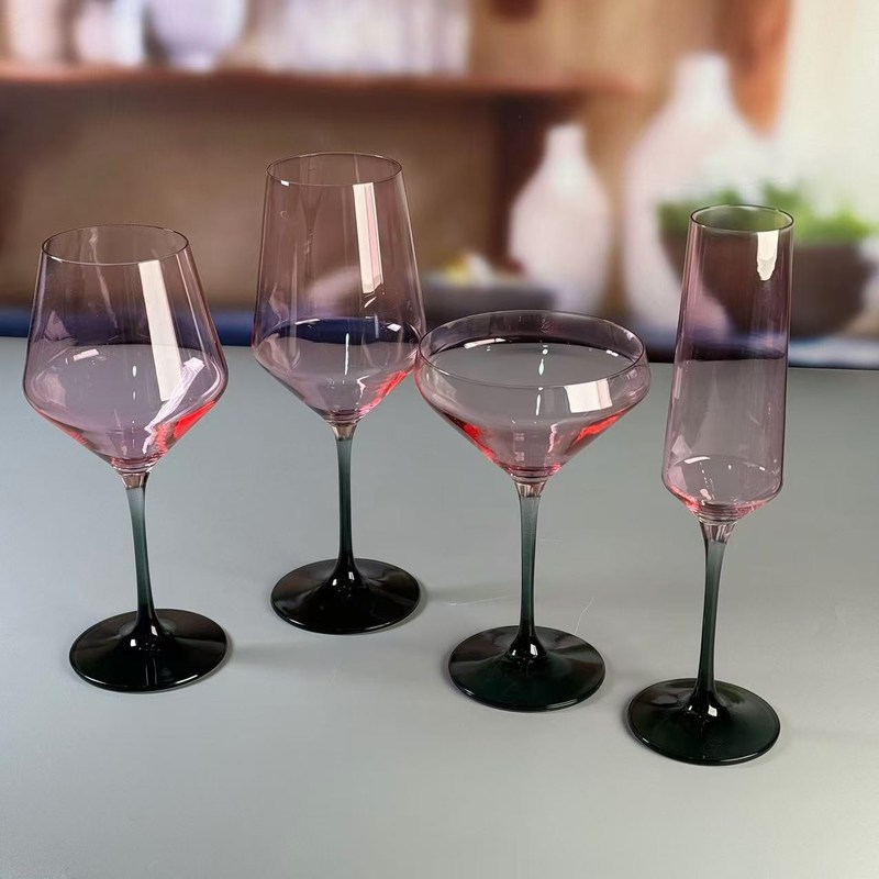 کیفیت Hand-blow Color Gradient Wine Glass Set High Quality Crystal Wine Glass For Gift For Weeding کارخانه