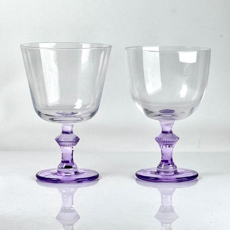 کیفیت 4‑Pack Vintage Purple Stem Wine Glasses, Assorted Shapes Clear Cup with Decorative Purple Stem, Handblown Glass Goblets for Wedding Party Home Tabletop Decoration کارخانه