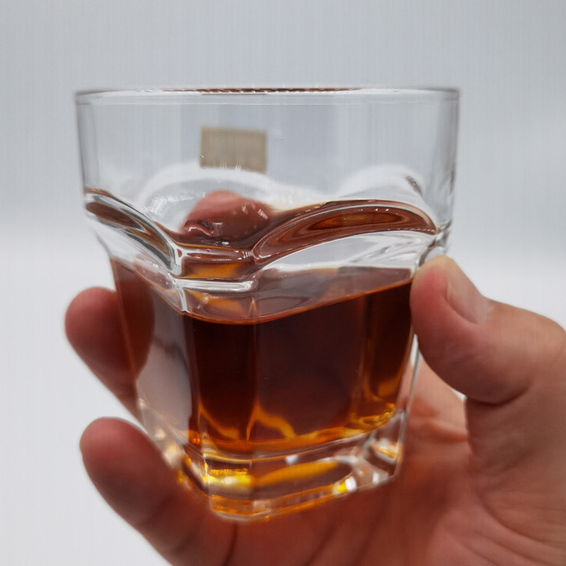 کیفیت Transparent Square Bottom 10 Oz Whiskey Glasses For Home کارخانه