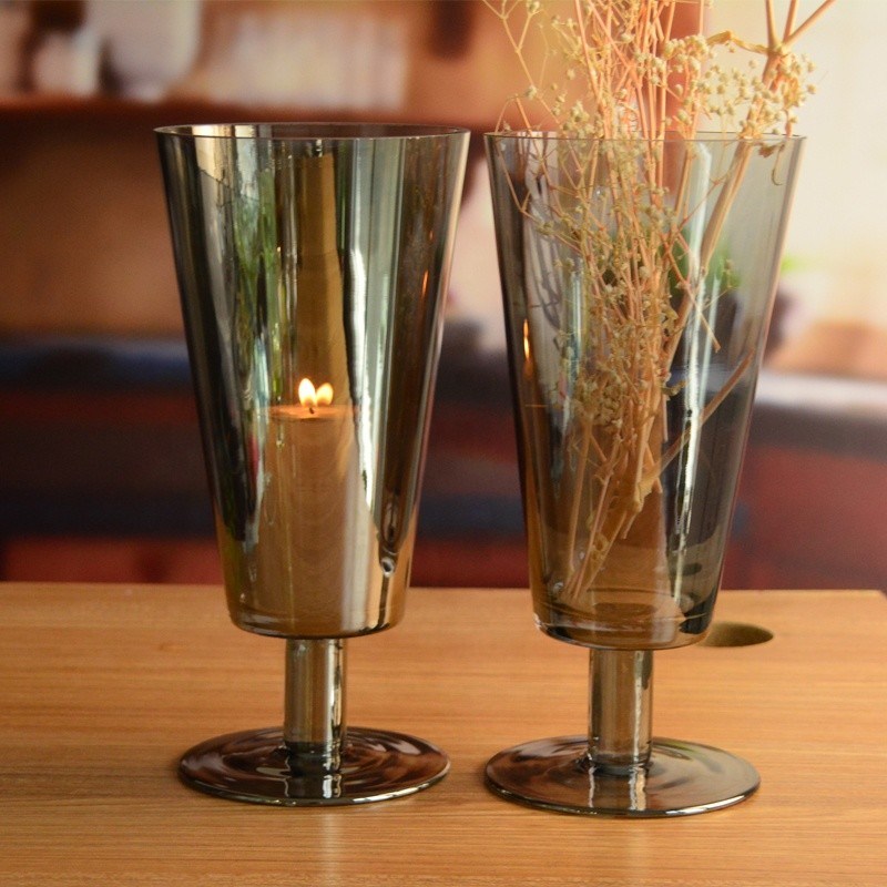 کیفیت Stemed Electroplated Grey Glass Candle Holder Centerpieces کارخانه