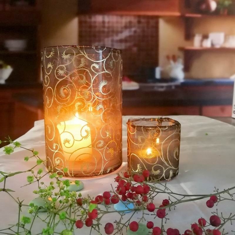 کیفیت Decorative Handmade Silk Sleeve Coat Cylinder Candle Holders کارخانه