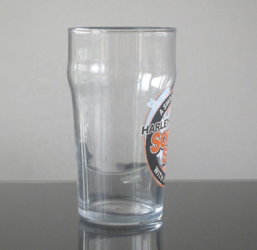 کیفیت British Style Elegant 20 Ounce Pint Beer Glasses کارخانه