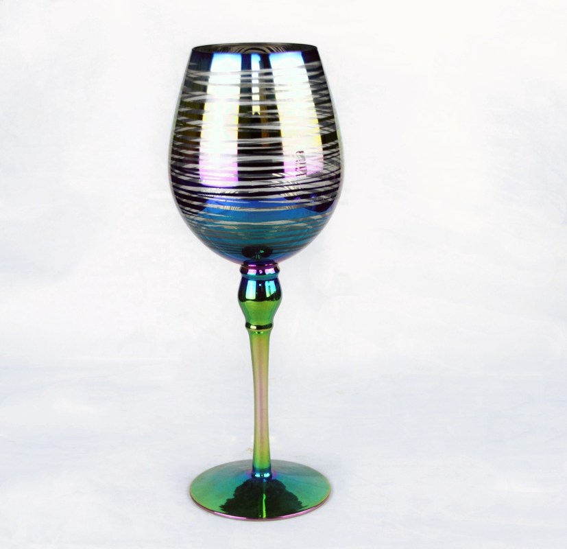 کیفیت Laser Circles Pattern Iridescent Crystal Wine Glass With Pearl Stem کارخانه