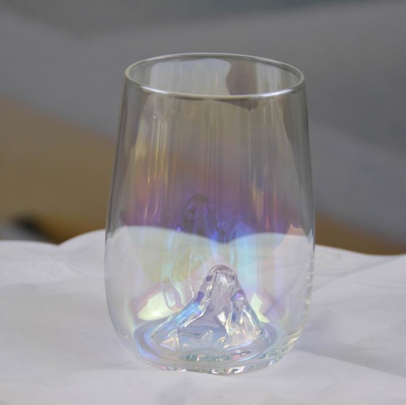 کیفیت Ice Mountain Bottom Crystal Wine Glass With Ion Plated Irridescent کارخانه