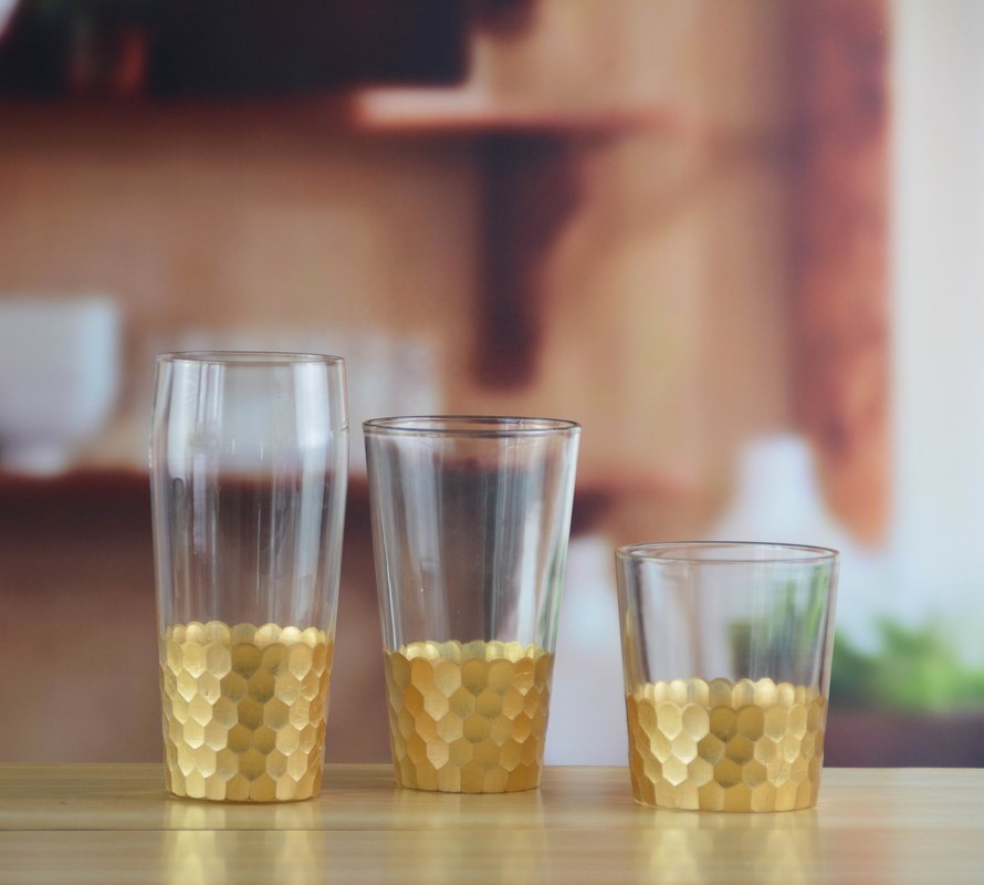 کیفیت 450ml Gold Cutted Honeycomb Stemless Crystal Wine Glass کارخانه