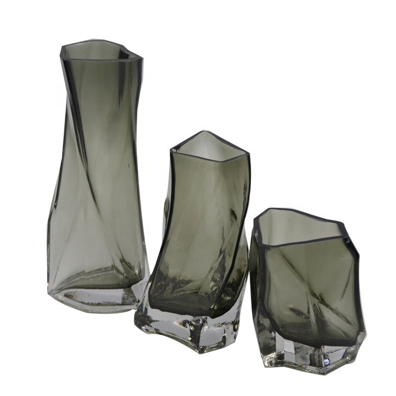 کیفیت 3 Size Warped Grey Color Tall Centerpiece Vases کارخانه
