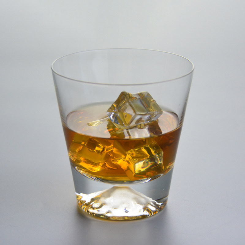 کیفیت Heavy Base Transparent Handmade Whiskey Glass For Party کارخانه