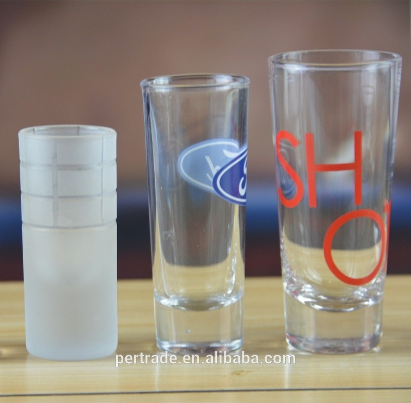 کیفیت High White Glass Customized Color Logo Tequila Shot Glass , Crystal Shot Glasses کارخانه