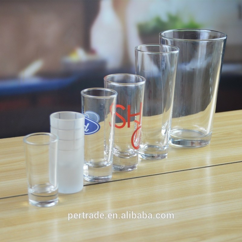کیفیت High White Glass Customized Color Logo Tequila Shot Glass , Crystal Shot Glasses کارخانه