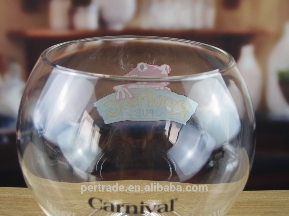 کیفیت Handblown Giant Crystal Cocktail Glasses With Logo Decal کارخانه
