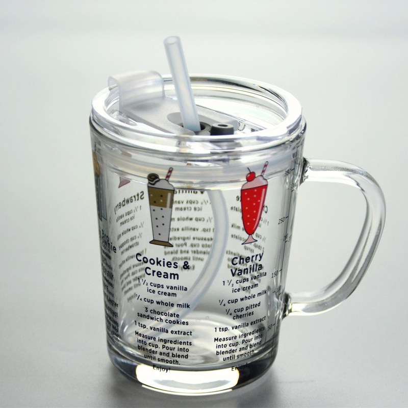 کیفیت Cartoon Crystal Drinking Glass With Lid And Silicate Straw کارخانه