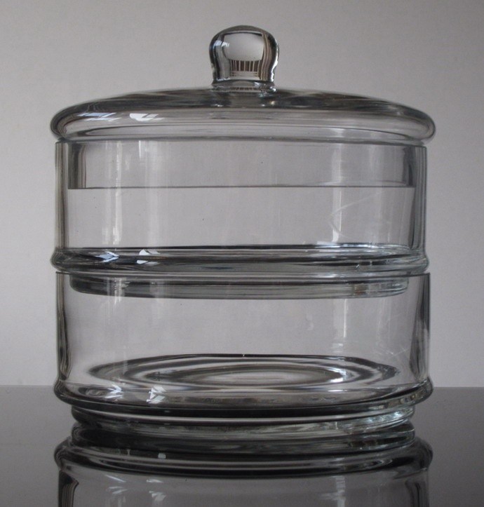 کیفیت Handblown 3 Layer Stackable Storage Jars With Lids کارخانه