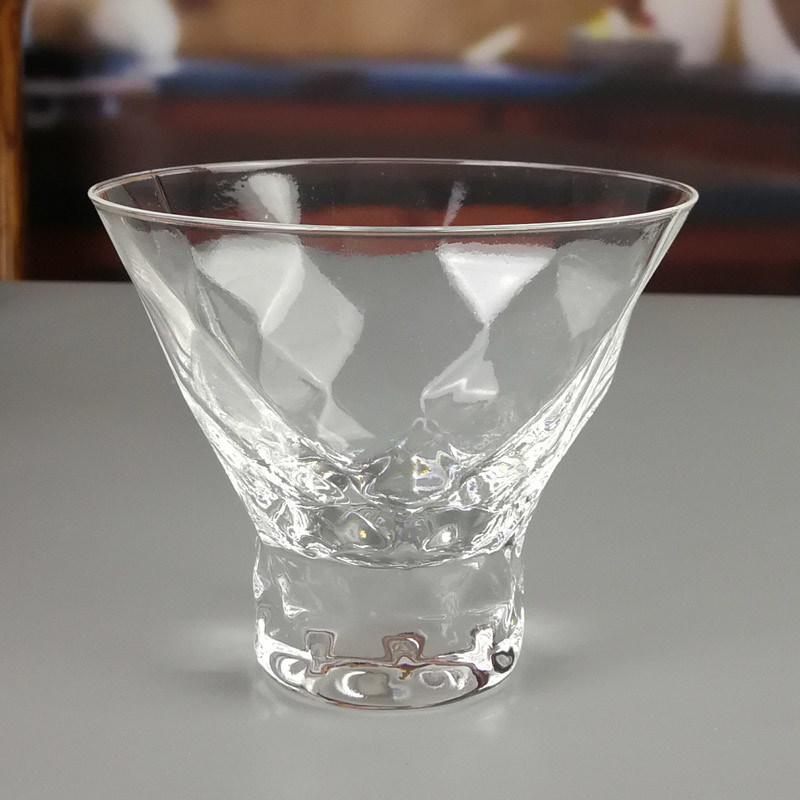 کیفیت Lead Free Crystal Cocktail Glasses With Optical Diamonds Design کارخانه