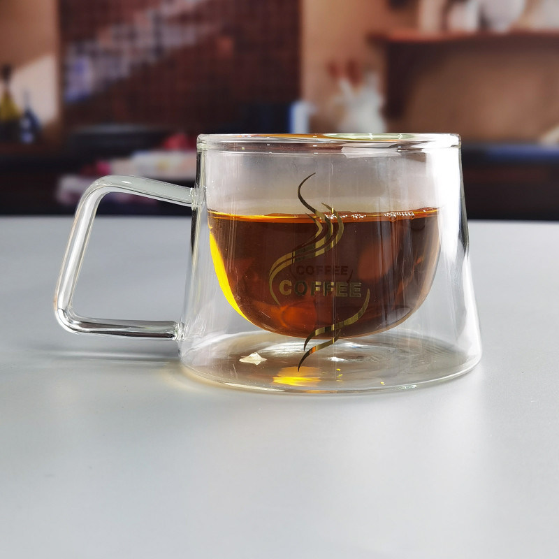 کیفیت 200ml Borosilicate Double Layer Glass Coffee Mug With Golden Logo کارخانه