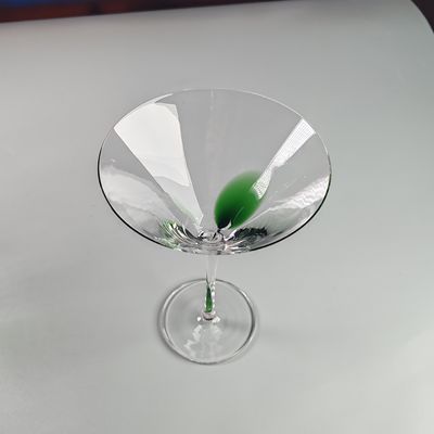 کیفیت Customized Hand-blow Clear Red Wine Glass Martini Glass For Party کارخانه