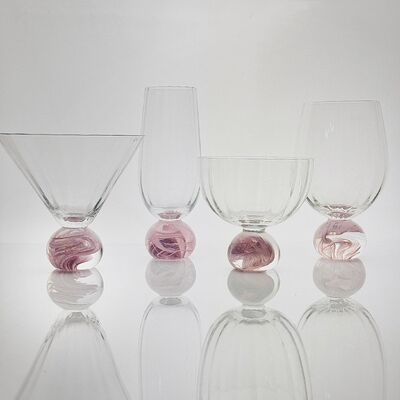 کیفیت High Clarity Pink Cloud Crystal Wine Glass Set Designed for in Restaurants Bars and Wine Tasting Events Offering Superior Presentation کارخانه