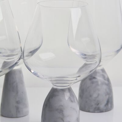 کیفیت Hand Blown Crystal Wine Glass with Modern Gray Marble Stem Base Ultra Clear Bowl Perfect for Dinner Parties and Everyday کارخانه