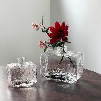 کیفیت Rectangular Clear Hammered Glass Vase - Modern Minimalist Decorative Flower Vase for Table Centerpiece کارخانه