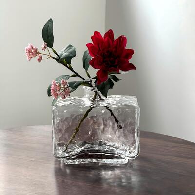 کیفیت Rectangular Clear Hammered Glass Vase - Modern Minimalist Decorative Flower Vase for Table Centerpiece کارخانه
