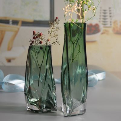 کیفیت 3 Size Warped Grey Color Tall Centerpiece Vases کارخانه