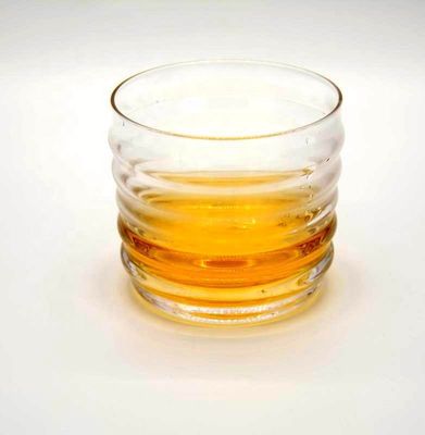کیفیت Anti Skidding Handmade Whiskey Glass With Wave Pattern کارخانه
