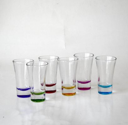 کیفیت Handpainted Rainbowl Bottom Crystal Shot Glasses For Pub کارخانه