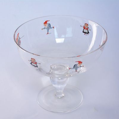 کیفیت Large Diameter Crystal Glass Fruit Bowl , Crystal Salad Serving Bowl With Stand کارخانه