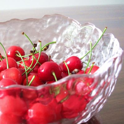 کیفیت Hammered Pattern Irregular Shape Crystal Salad Serving Bowl کارخانه