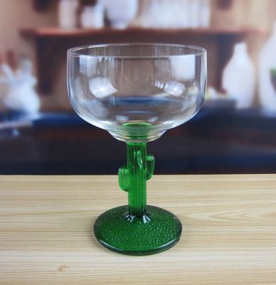 کیفیت Ins Cactus Plant Stemed Round Vintage Martini Glasses کارخانه