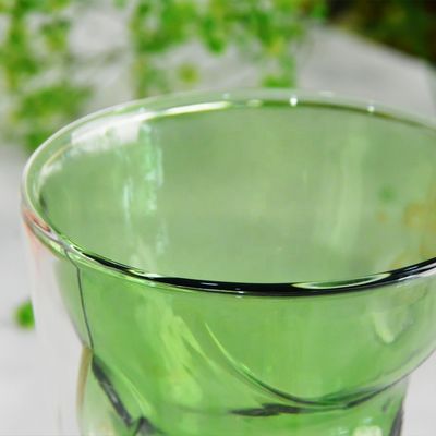 کیفیت Green Borosilicate Double Layer Colored Drinking Glasses کارخانه