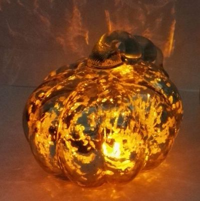 کیفیت Pumpkin Lantern Antique Glass Candle Holders For Halloween کارخانه